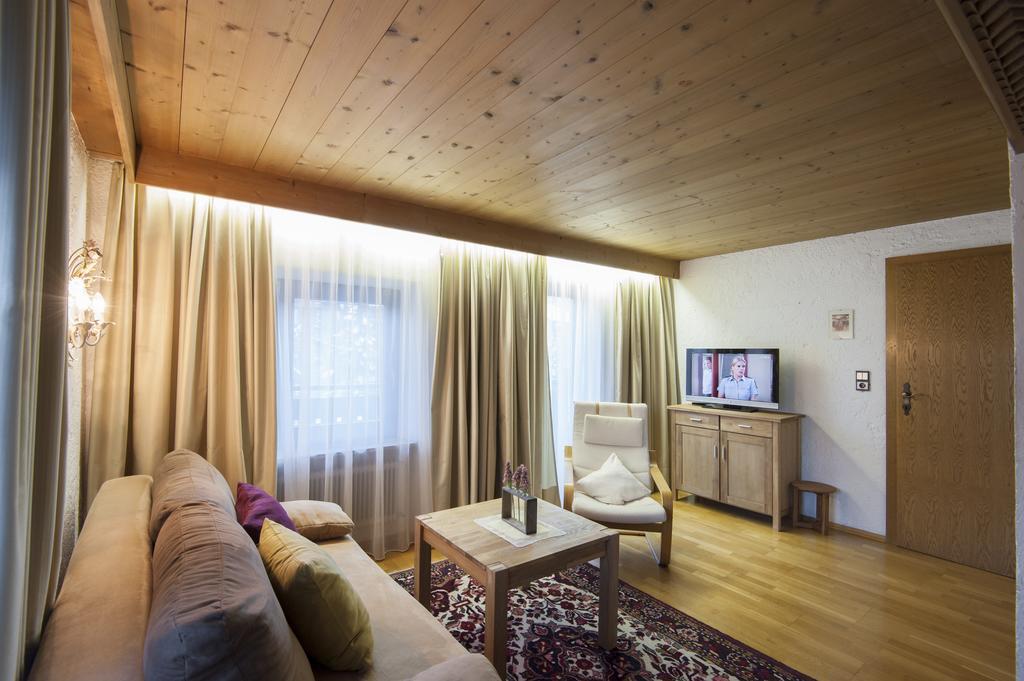 Haus Andreas Apartment Seefeld in Tirol Phòng bức ảnh