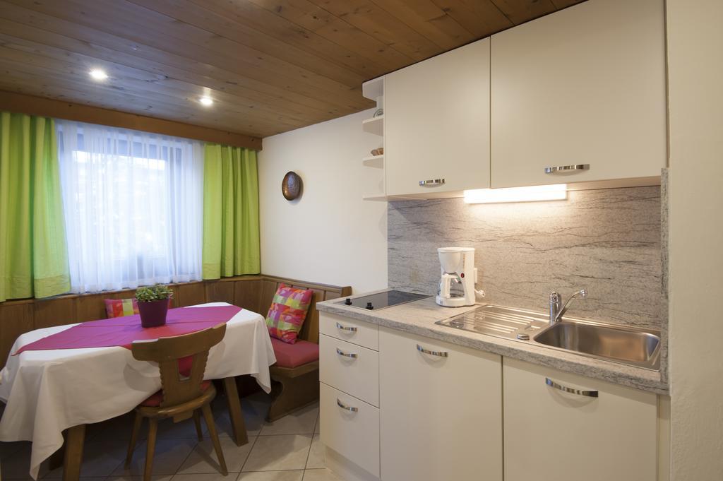 Haus Andreas Apartment Seefeld in Tirol Phòng bức ảnh